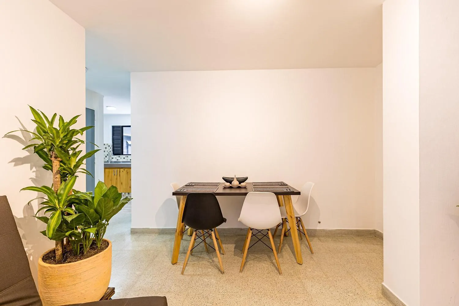 Espectacular Apartamento, Parque El Poblado. Medellin