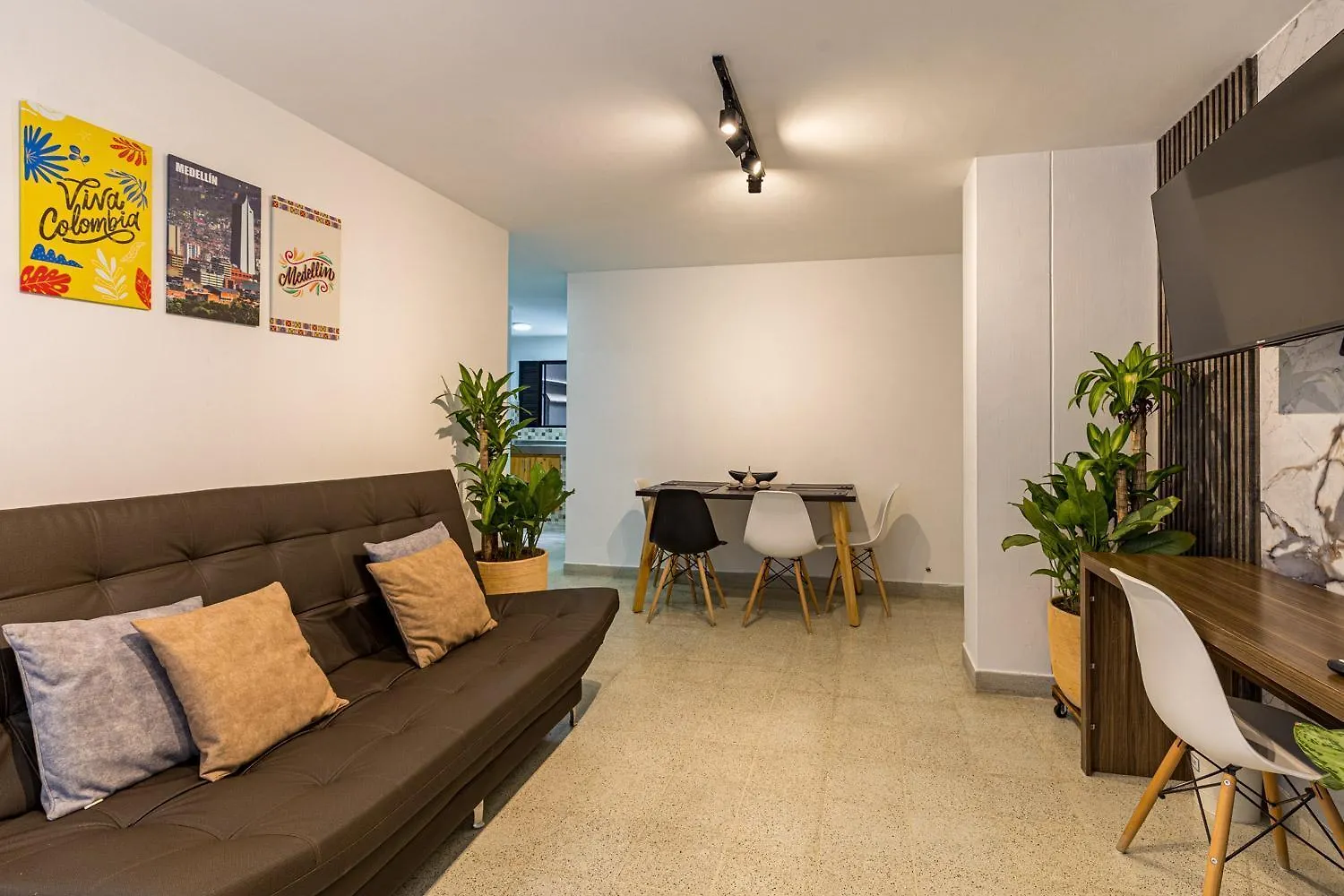 Espectacular Apartamento, Parque El Poblado. Medellin 0*,